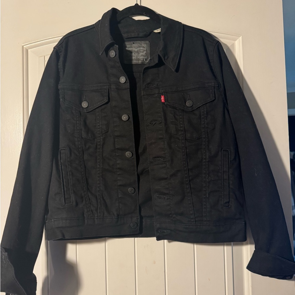 Black Levi’s Denim Jacket - Picture 4 of 5